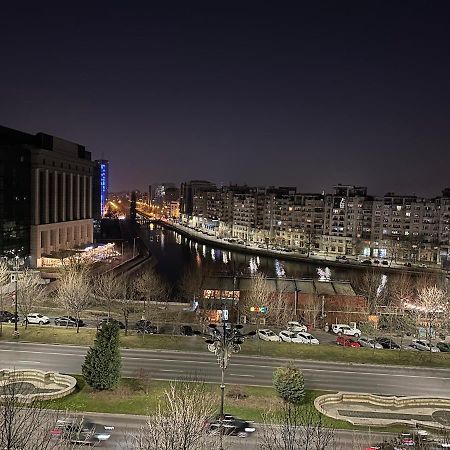 Unirii Lake Tribunal Bukares Bagian luar foto