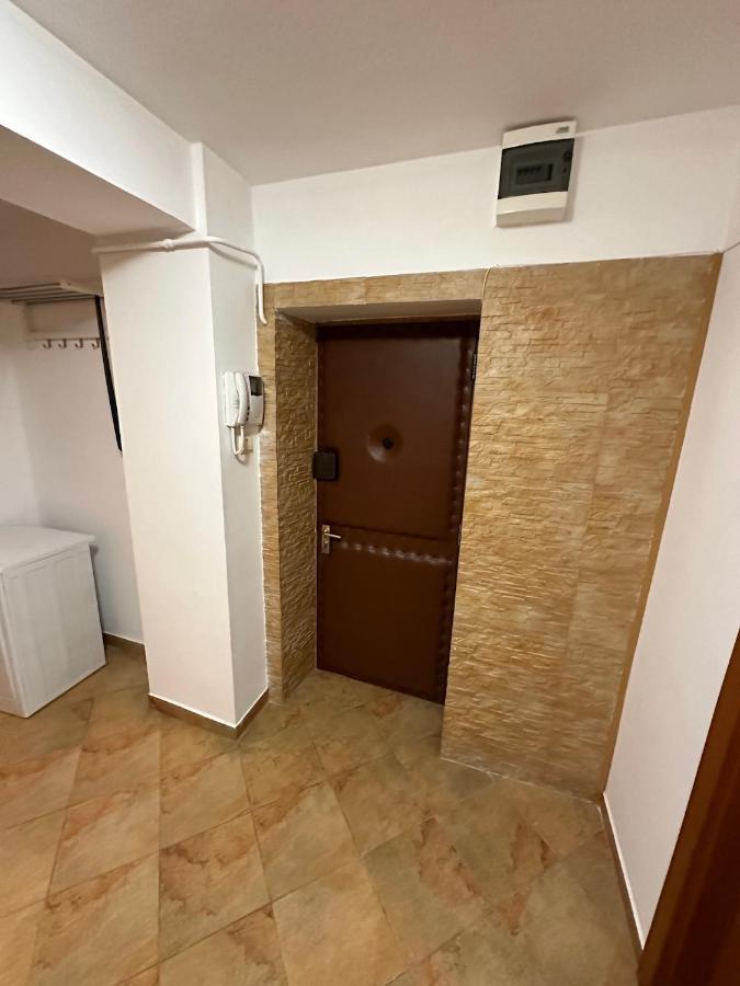 Unirii Lake Tribunal Bukares Bagian luar foto