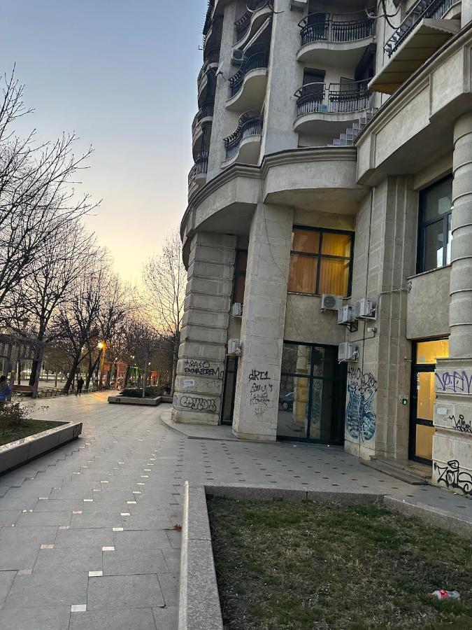 Unirii Lake Tribunal Bukares Bagian luar foto