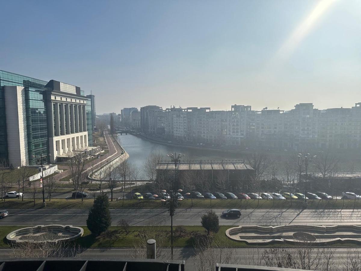 Unirii Lake Tribunal Bukares Bagian luar foto