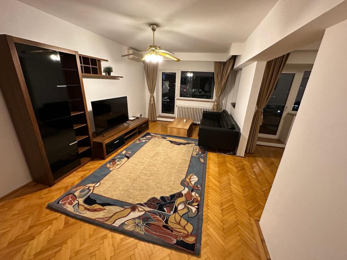 Unirii Lake Tribunal Bukares Bagian luar foto