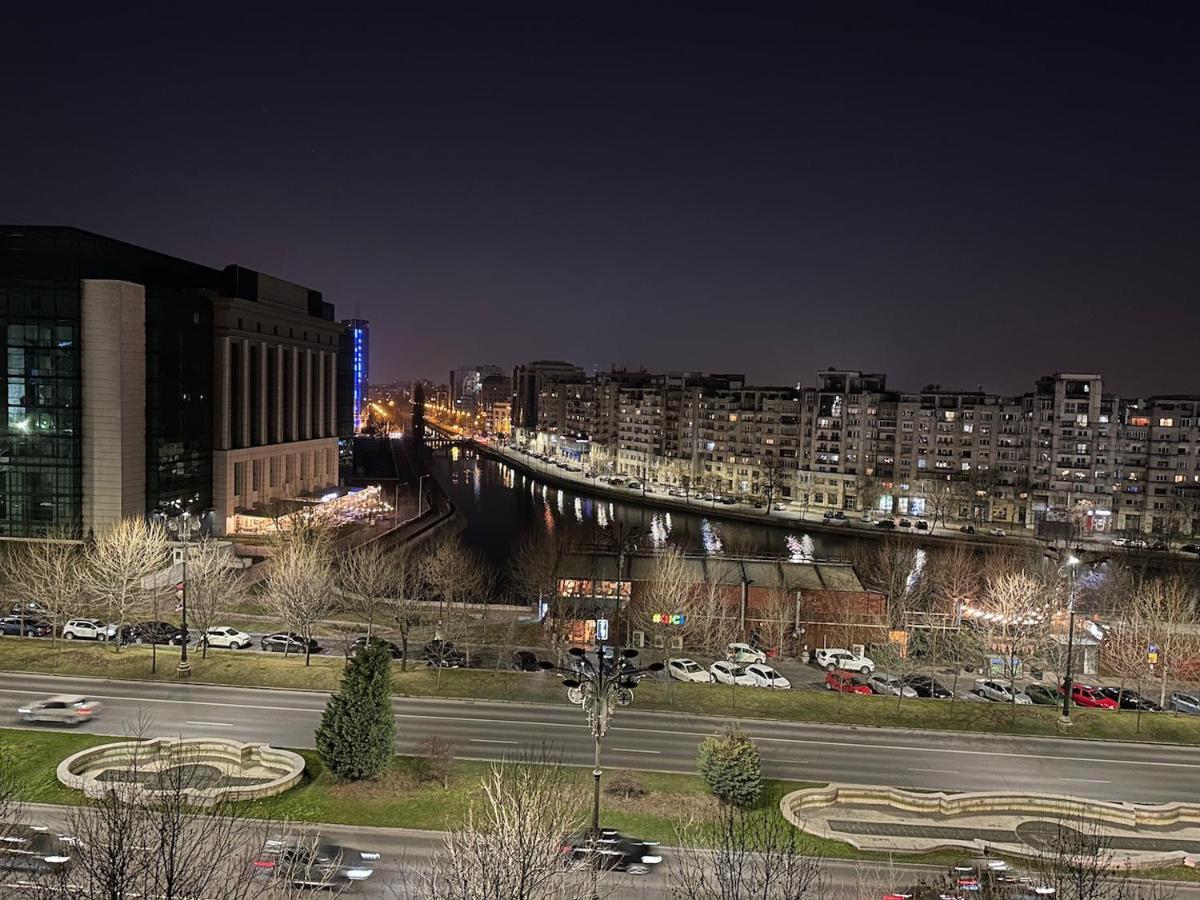 Unirii Lake Tribunal Bukares Bagian luar foto