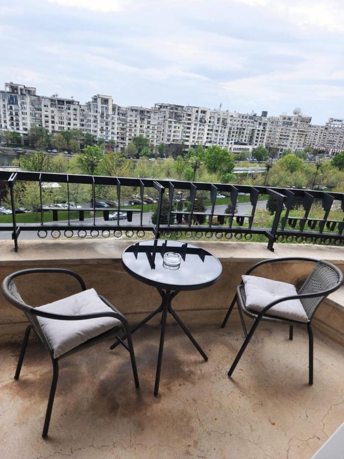 Unirii Lake Tribunal Bukares Bagian luar foto